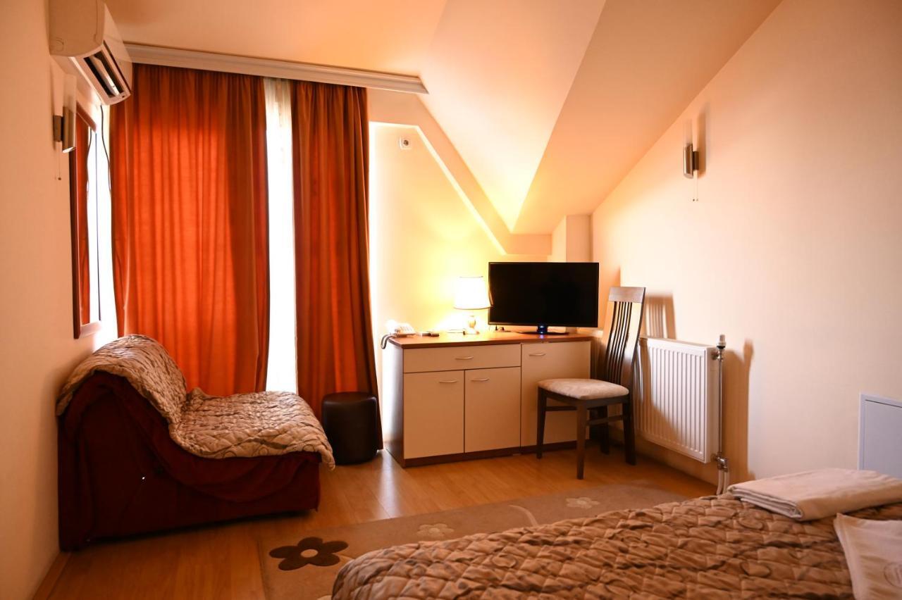 Harmony Hotel Kumanovo Eksteriør billede
